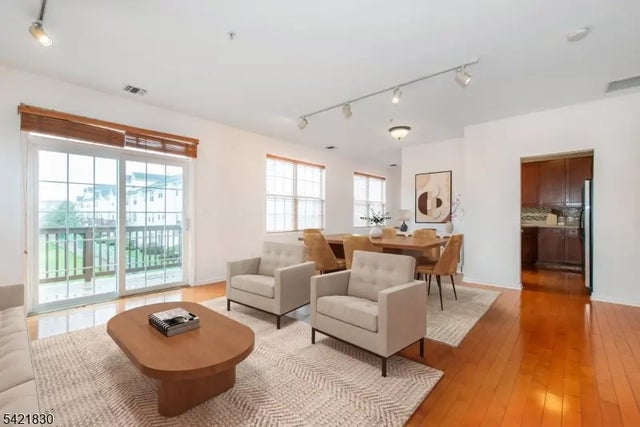 177 Brittany Ct, Clifton City